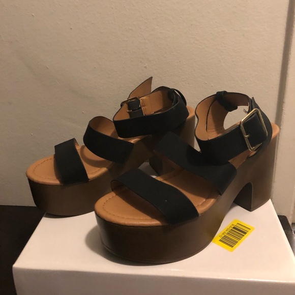 Qupid Shoes - Black heels/ chunky black heels